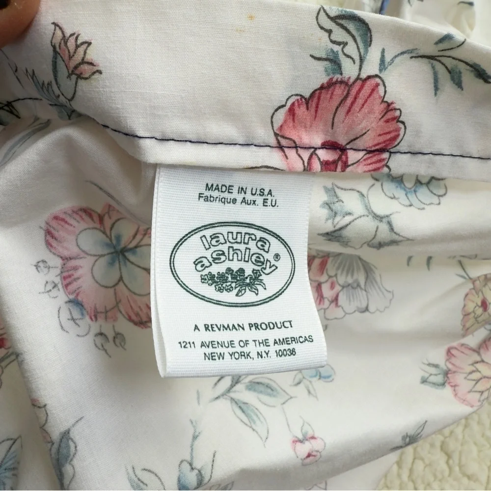 Vintage Laura Ashley Floral Bedskirt
